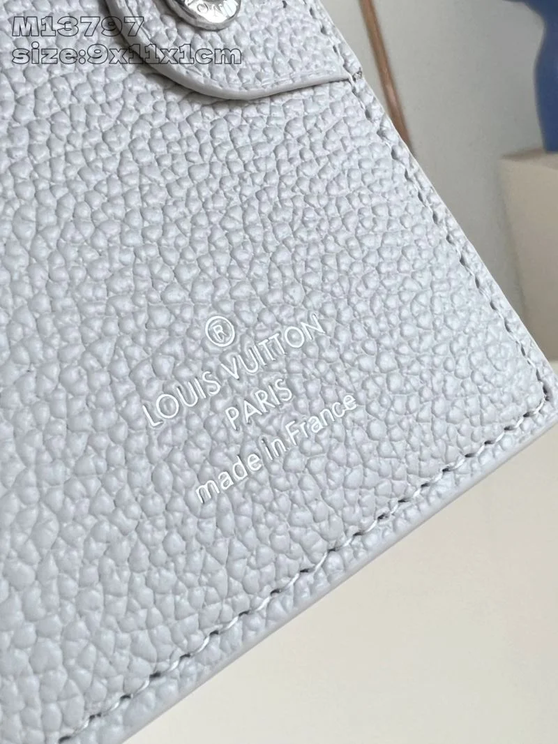 Sophisticated Louis Vuitton Wallets Purse 40245