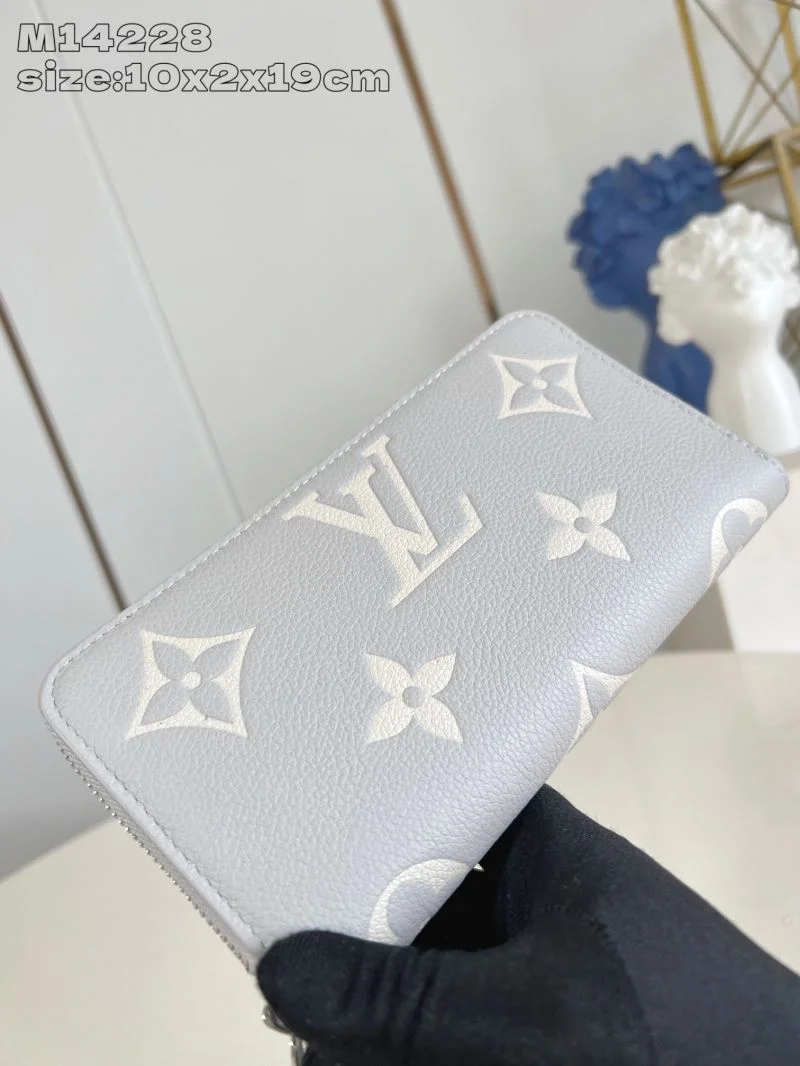 Louis Vuitton Wallets Purse ComfortFit 40236