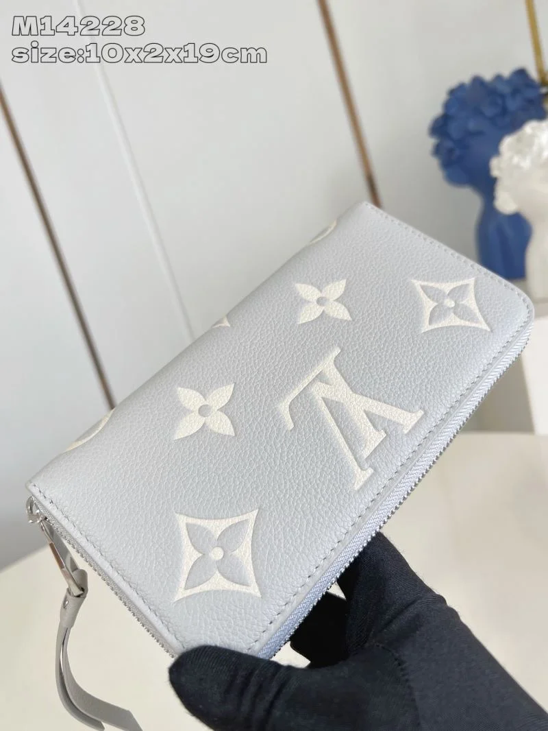 Louis Vuitton Wallets Purse ComfortFit 40236