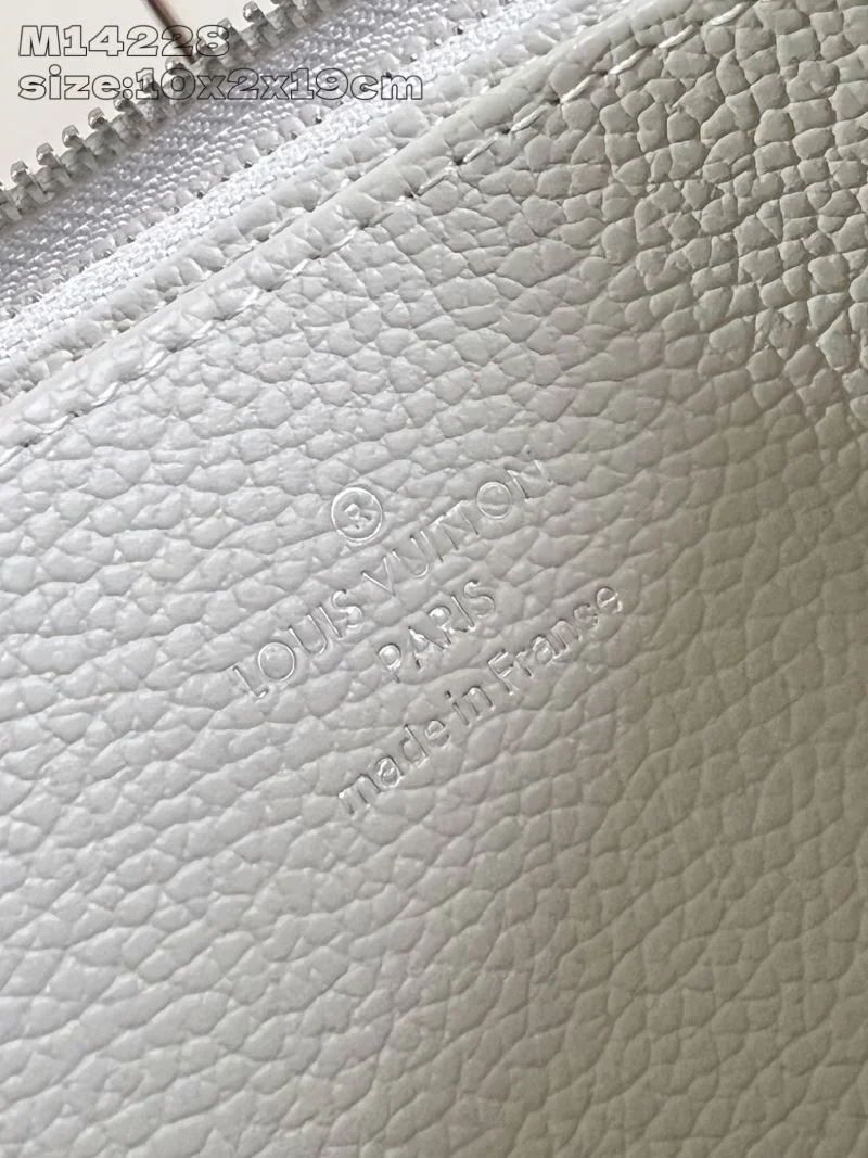 Louis Vuitton Wallets Purse ComfortFit 40236