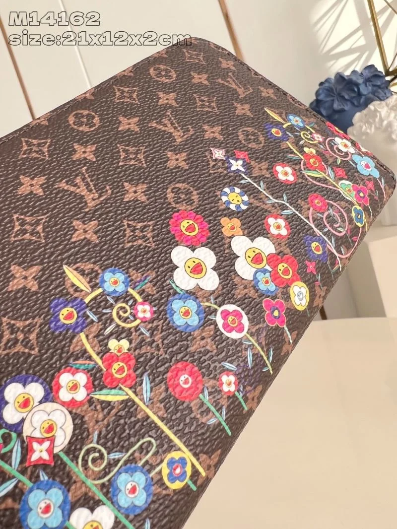 Vibrant Louis Vuitton Wallets Purse 40286