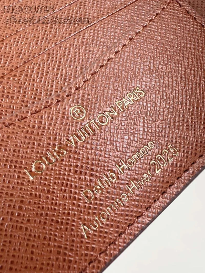 Practical Louis Vuitton Wallets Purse 40238
