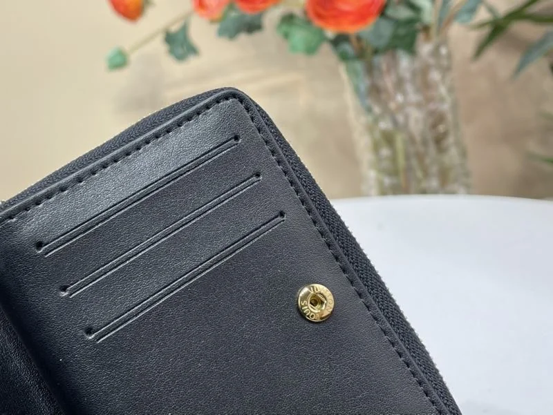Louis Vuitton Wallets Purse ModernLook 40232