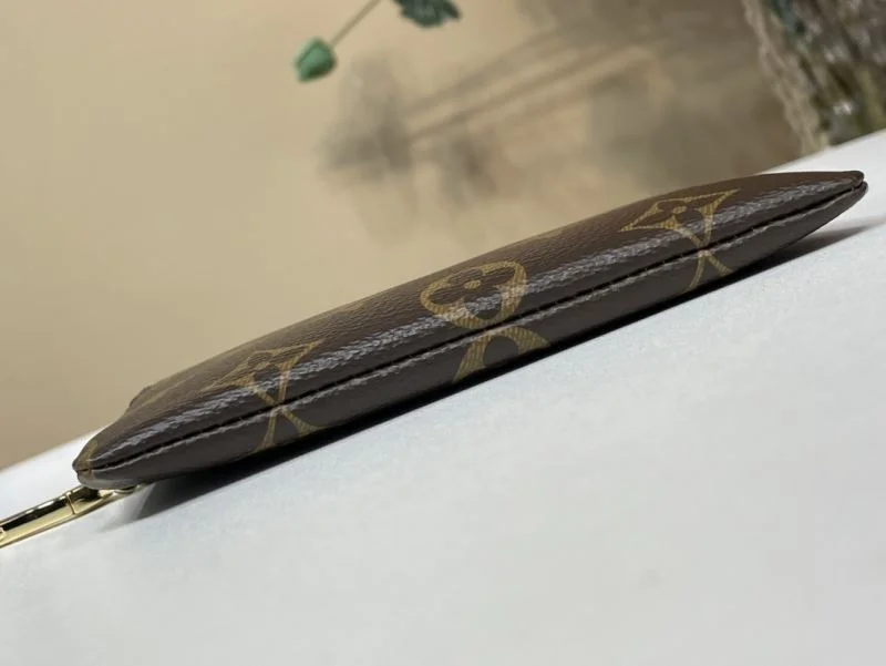 Comfortable Louis Vuitton Wallets Purse 40220