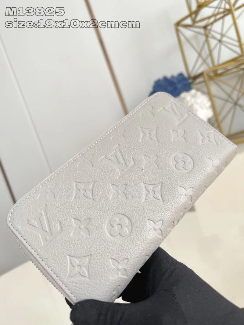 Louis Vuitton Wallets Purse SoftTouch 40215