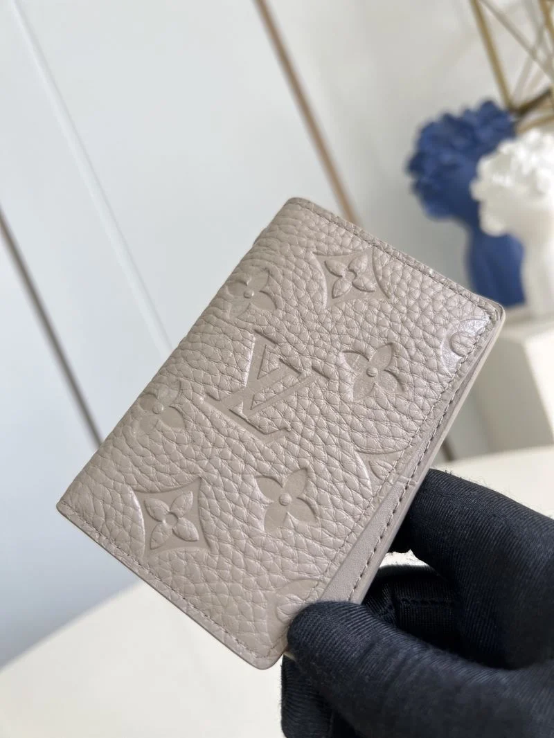 Bold Louis Vuitton Wallets Purse 40216