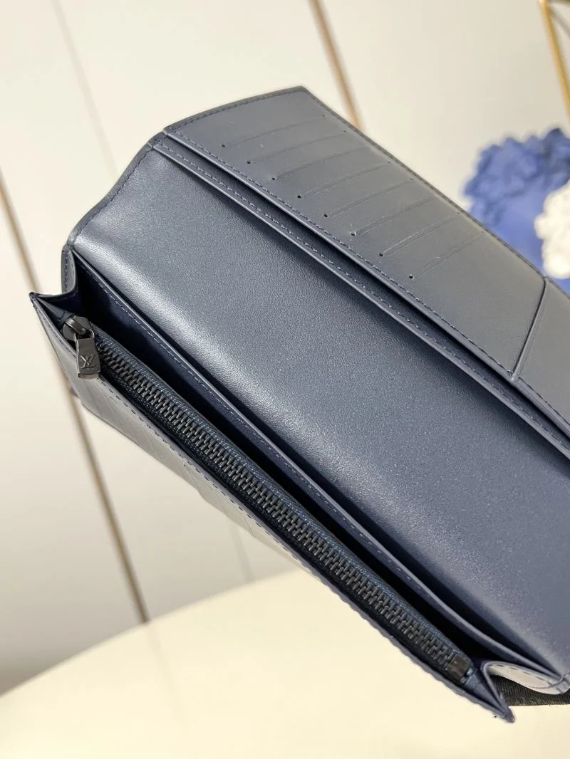 NewStyle Louis Vuitton Wallets Purse 40205