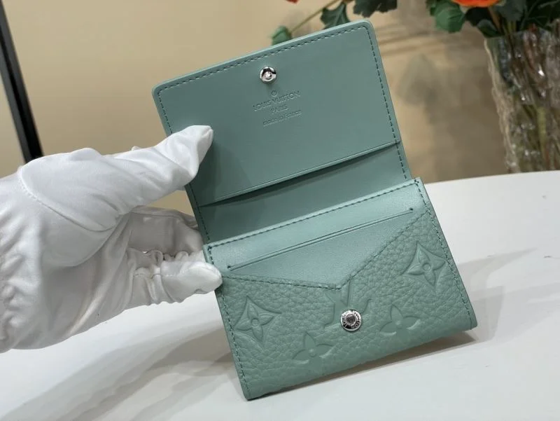 MoistureWicking Louis Vuitton Wallets Purse 40200