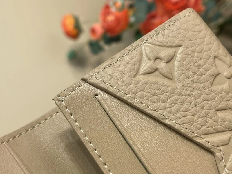 Louis Vuitton Wallets Purse FreshLook 40194