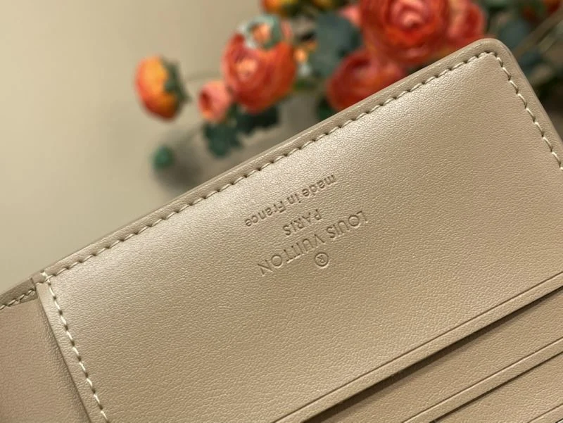 Louis Vuitton Wallets Purse Popular 40229