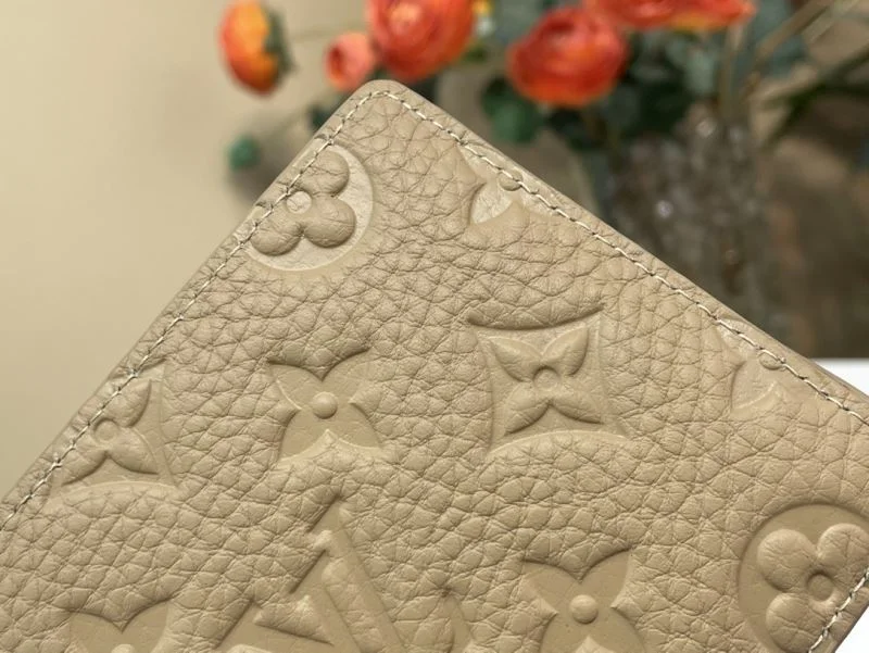 Louis Vuitton Wallets Purse Popular 40229