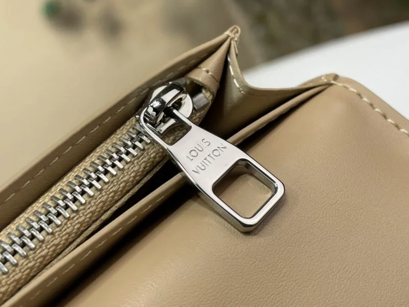Louis Vuitton Wallets Purse SmoothTexture 40183