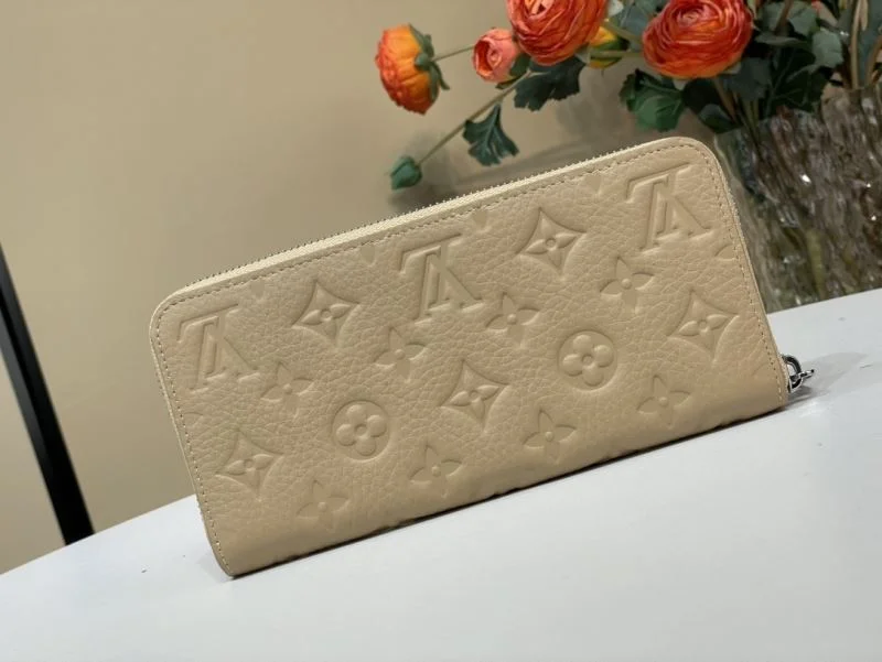 FreshLook Louis Vuitton Wallets Purse 40182