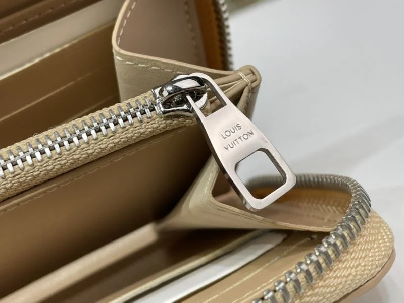 FreshLook Louis Vuitton Wallets Purse 40182