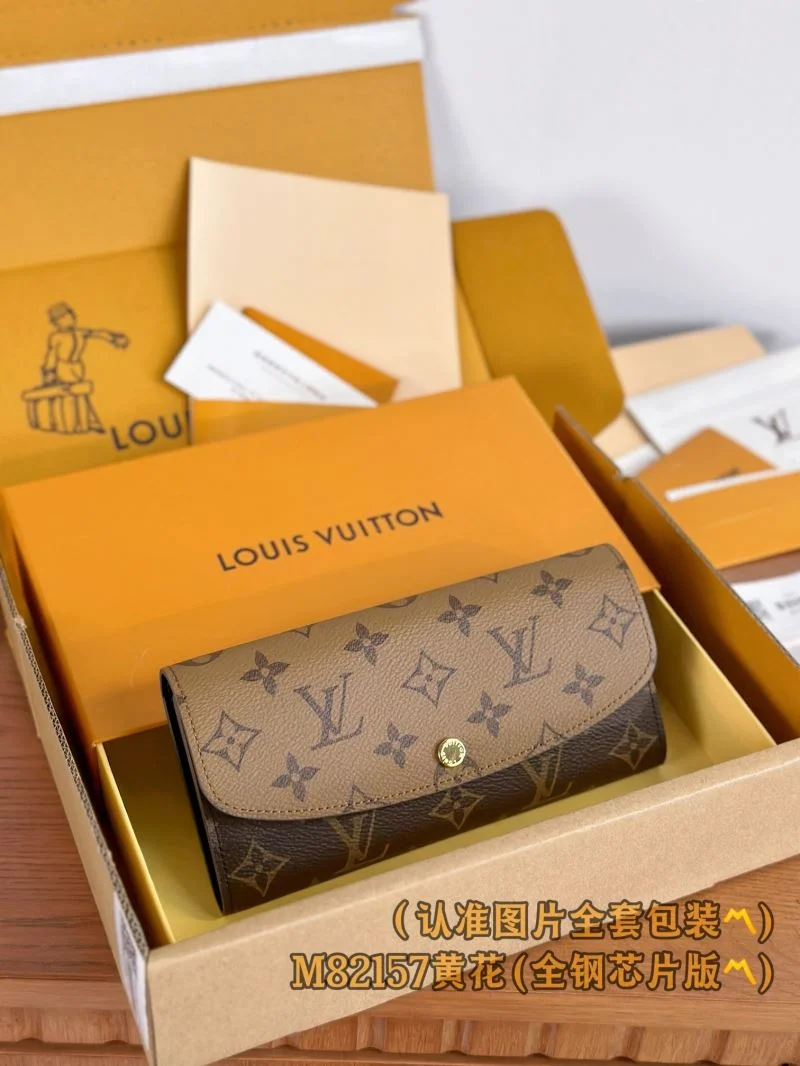 Resilient Louis Vuitton Wallets Purse 37690