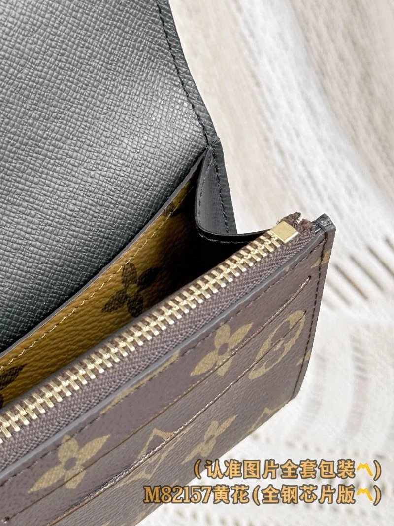 Resilient Louis Vuitton Wallets Purse 37690