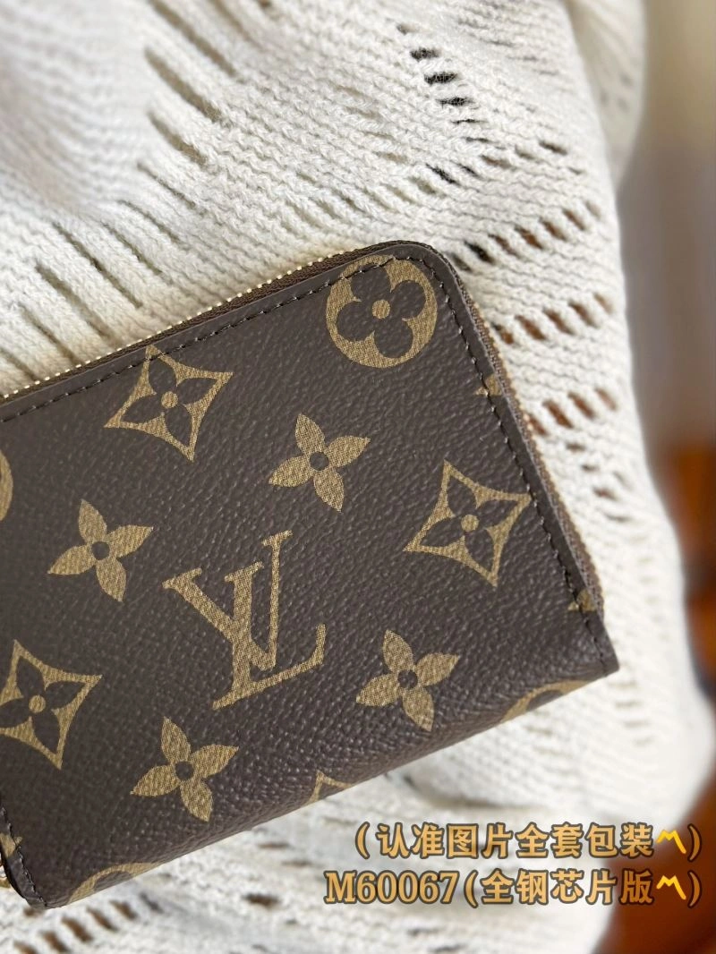 Louis Vuitton Wallets Purse Practical 69210