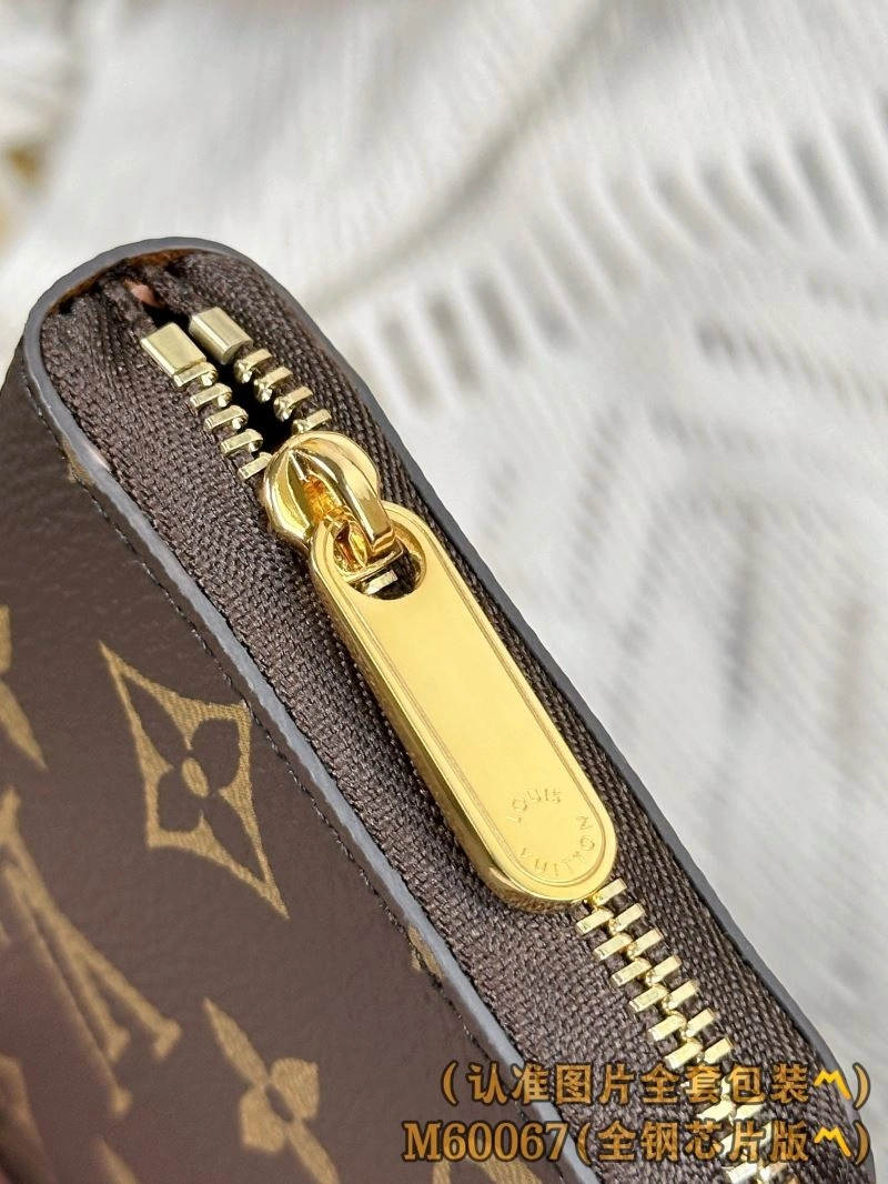Louis Vuitton Wallets Purse Practical 69210