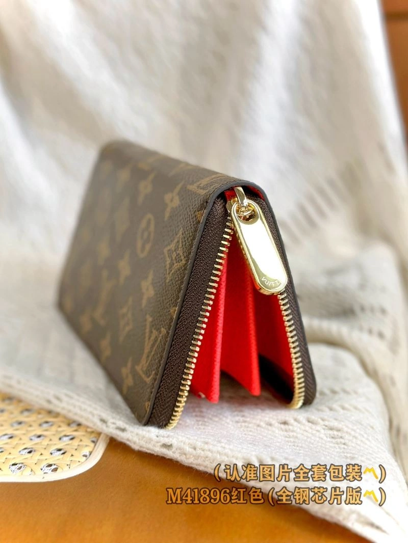 Bright Louis Vuitton Wallets Purse 69152