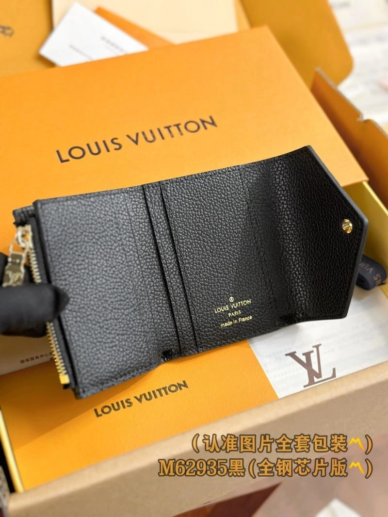 Bright Louis Vuitton Wallets Purse 69148