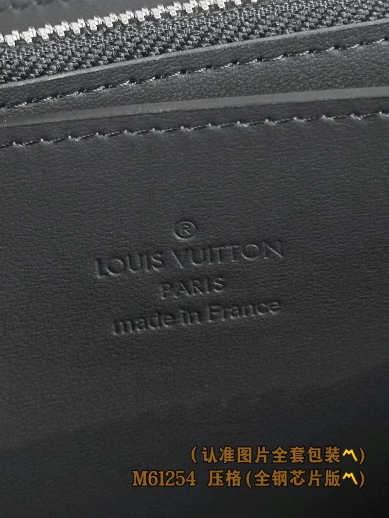 Louis Vuitton Wallets Purse Durable 37686
