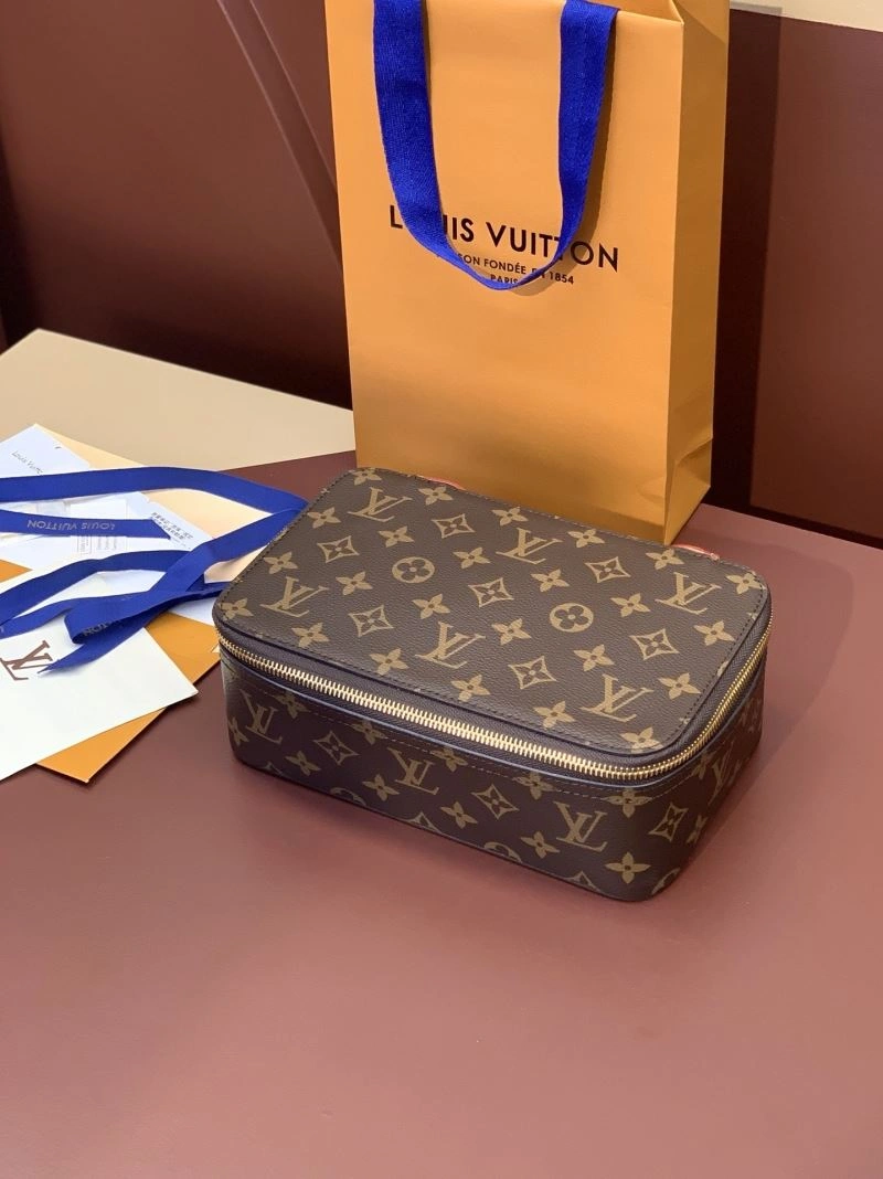 Louis Vuitton Wallets Purse Practical 69163