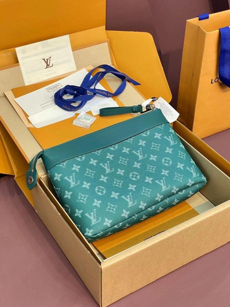 Louis Vuitton Wallets Purse WeatherProof 66392