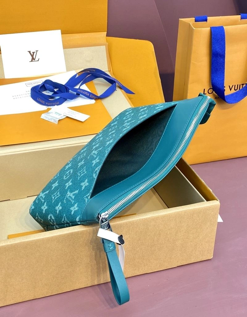 Louis Vuitton Wallets Purse WeatherProof 66392