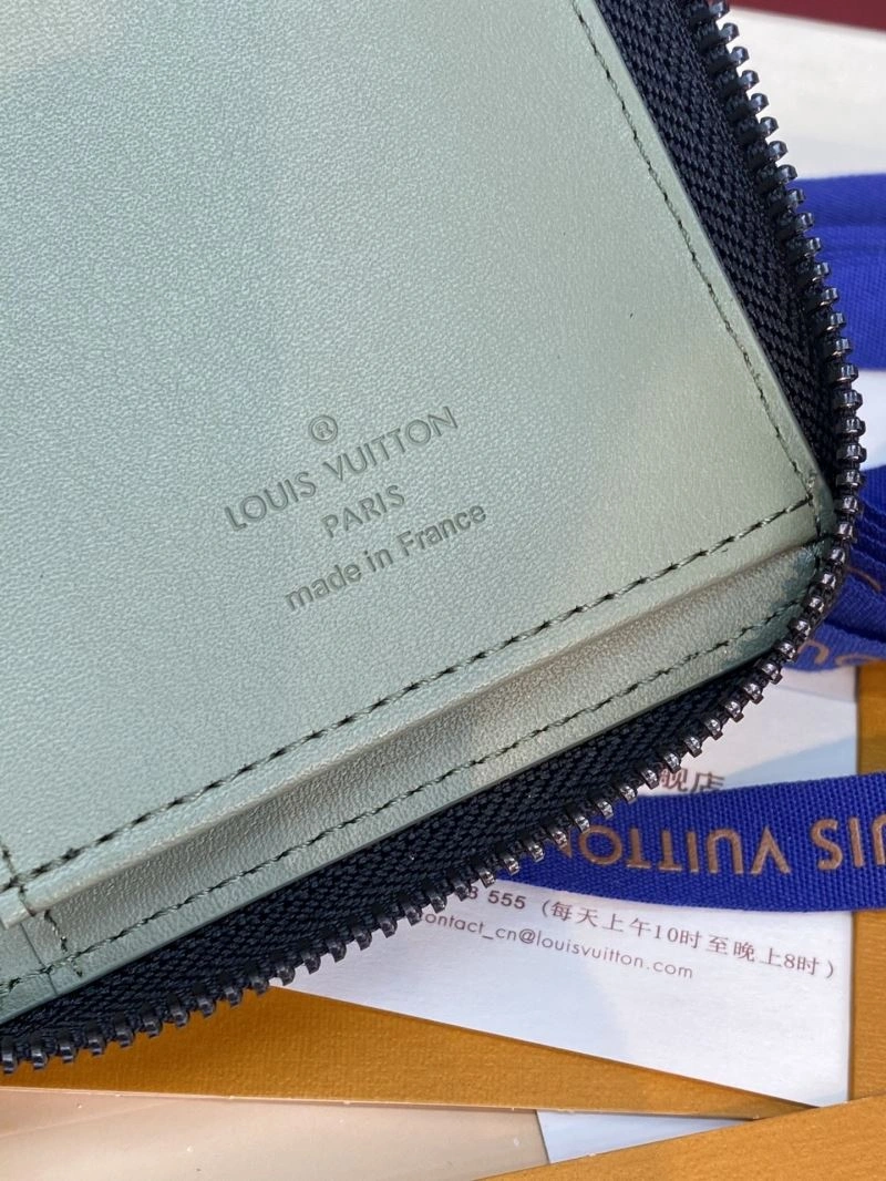 Louis Vuitton Wallets Purse Resilient 66371