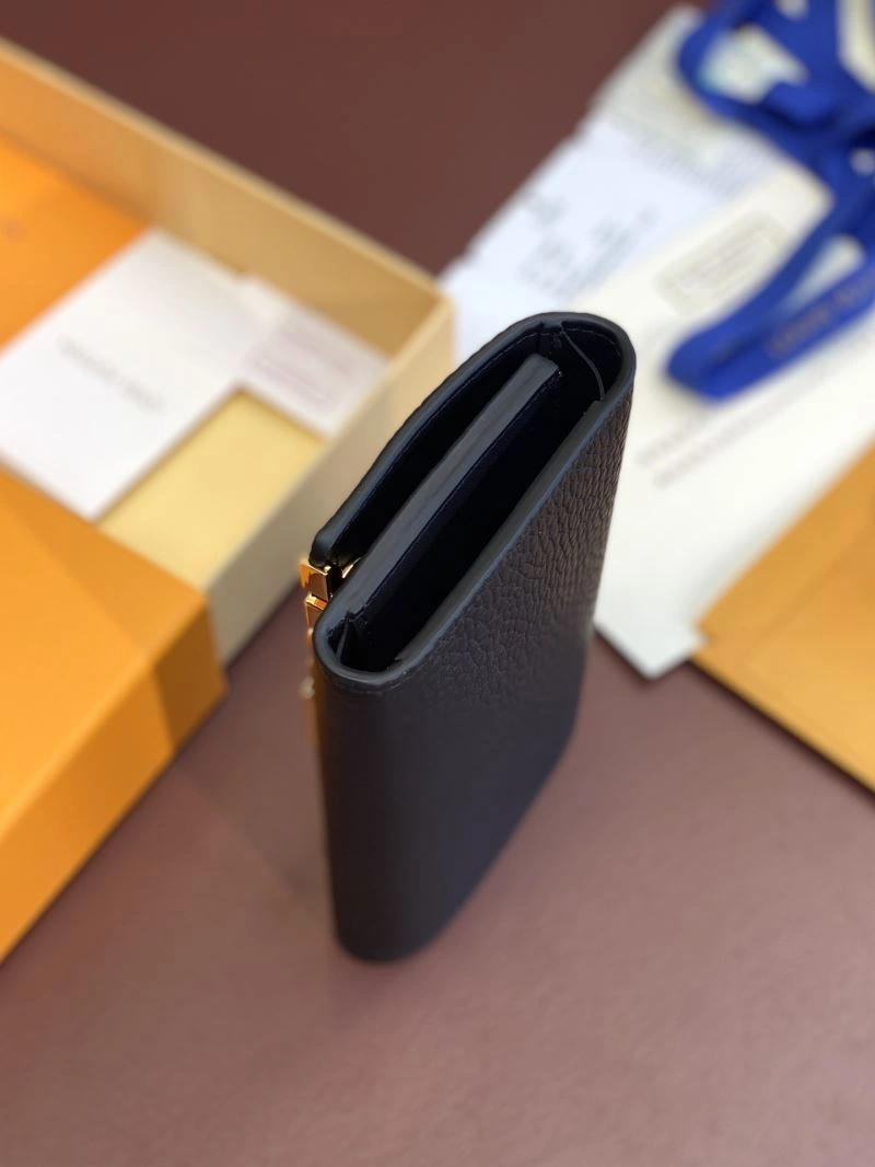 Louis Vuitton Wallets Purse FreshLook 66326