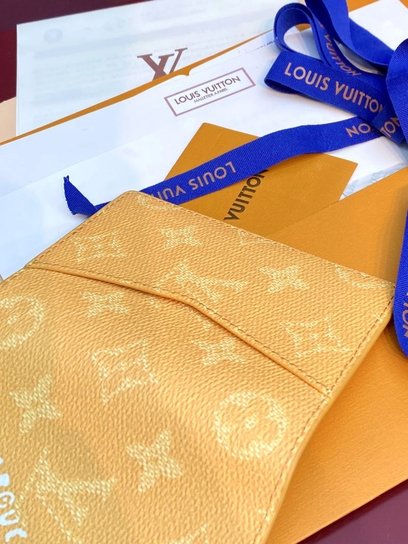 Louis Vuitton Wallets Purse Cozy 57247