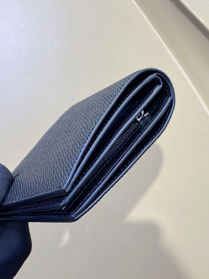 Bold Louis Vuitton Wallets Purse 68431