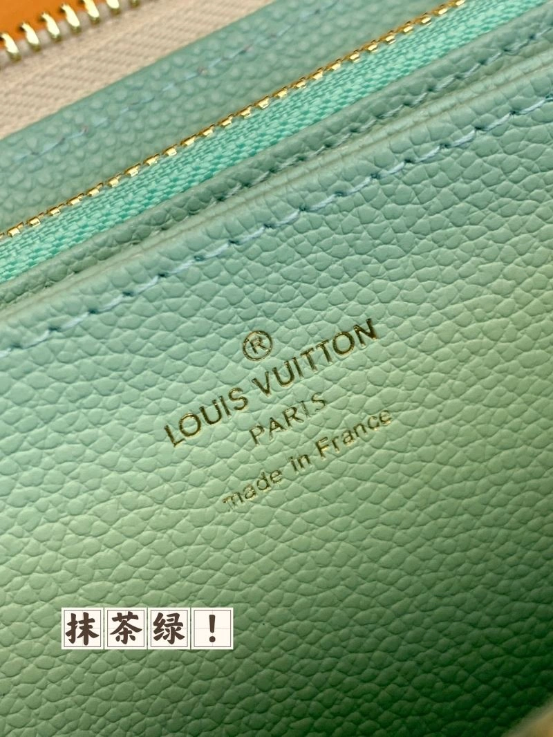 Louis Vuitton Wallets Purse Flexible 68401