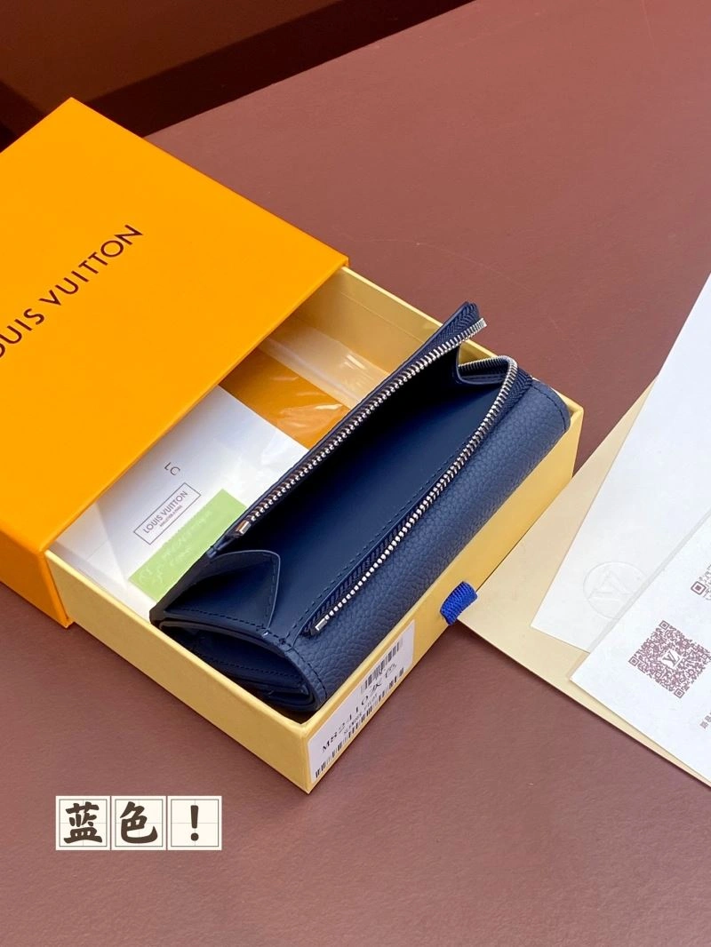 Louis Vuitton Wallets Purse WeatherProof 68399