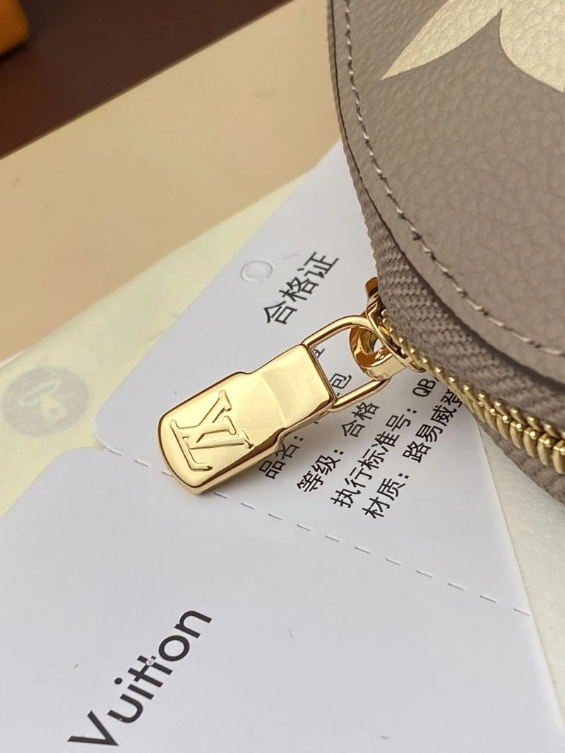 Louis Vuitton Wallets Purse Comfortable 68310