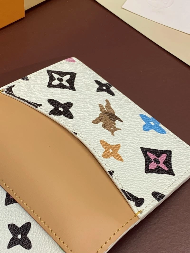 Louis Vuitton Wallets Purse Practical 68236