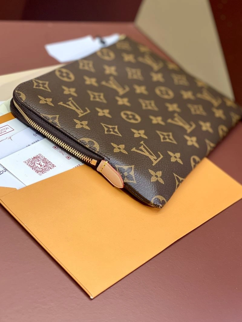 EyeCatching Louis Vuitton Wallets Purse 68171