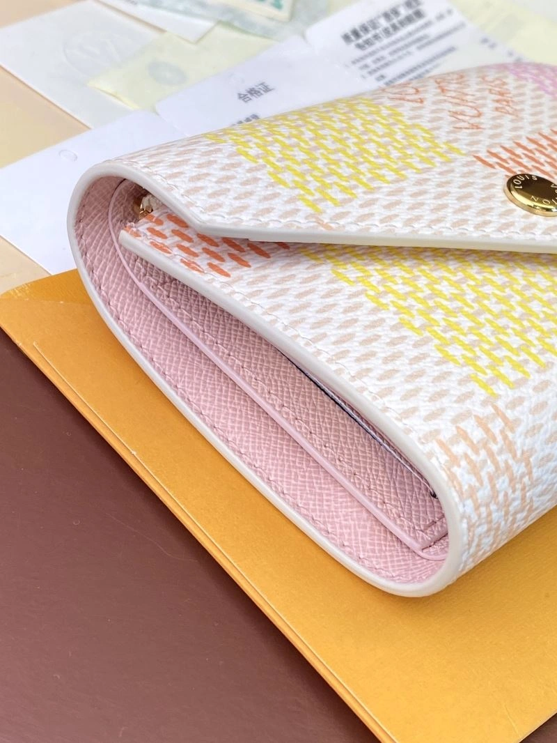 Snug Louis Vuitton Wallets Purse 68161