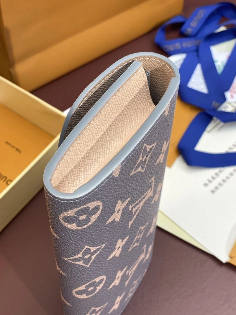 Seasonal Louis Vuitton Wallets Purse 68145