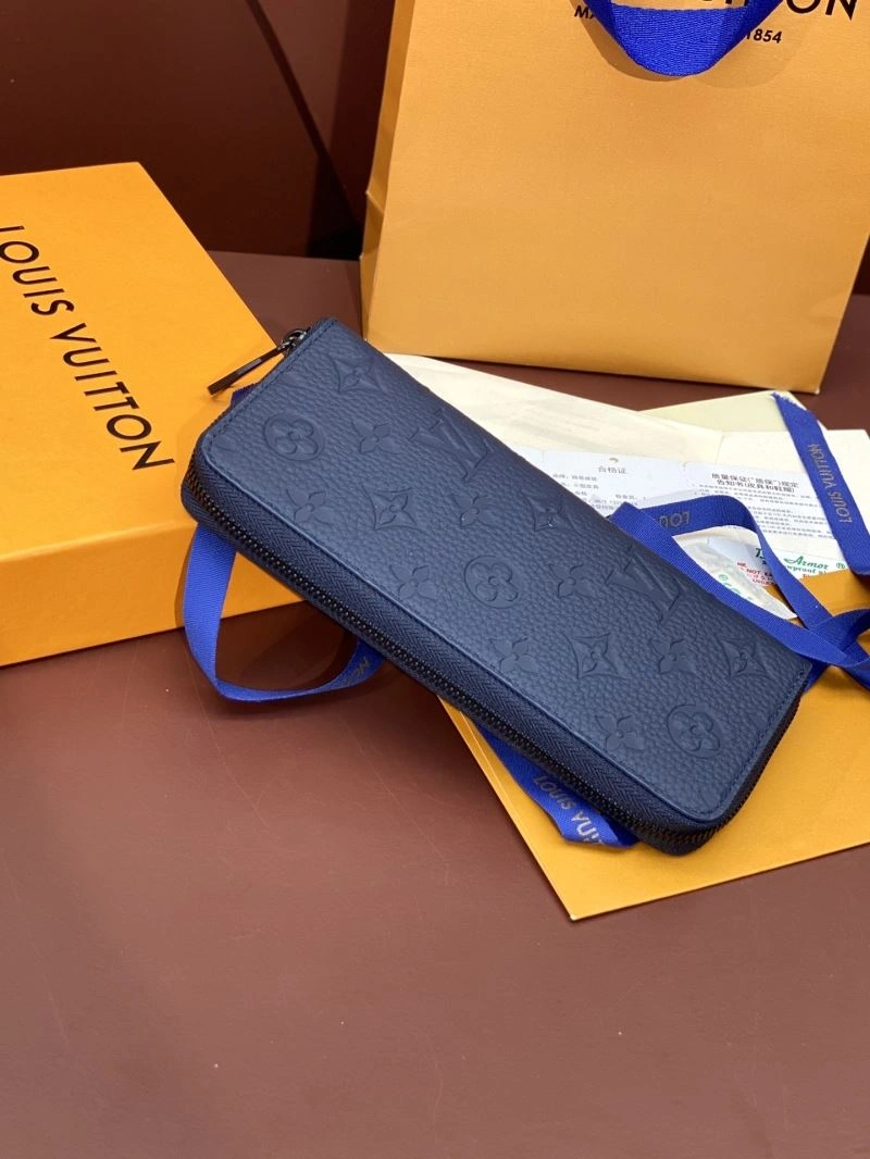 Unisex Louis Vuitton Wallets Purse 65679