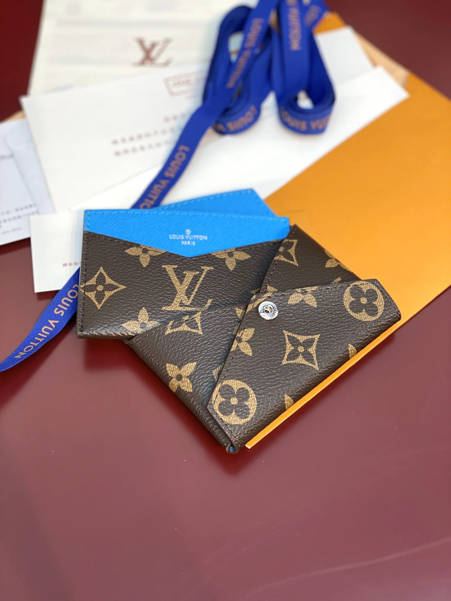 Louis Vuitton Wallets Purse Versatile 56231