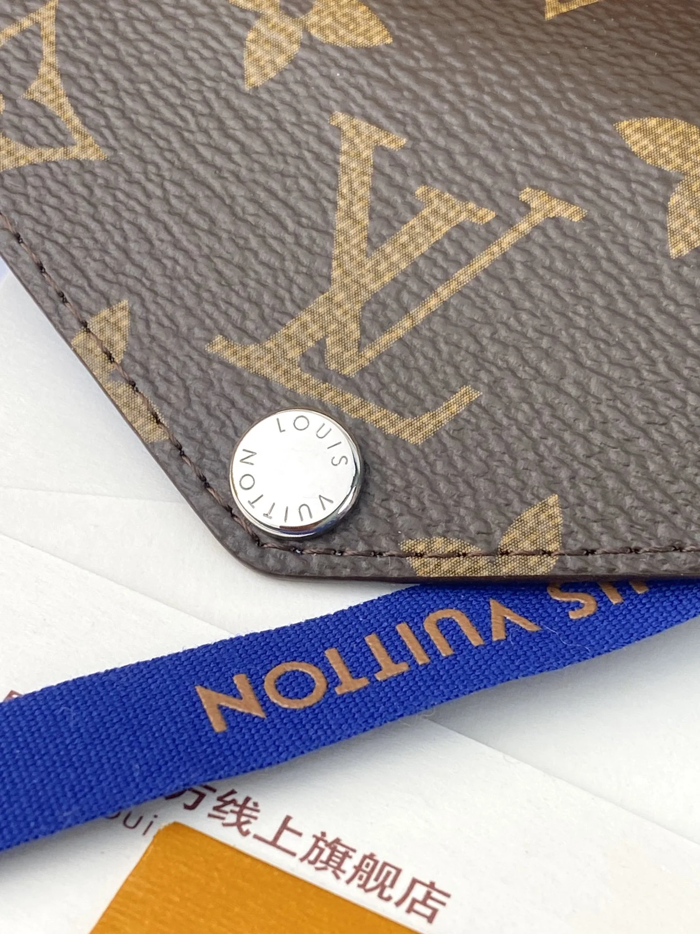 Louis Vuitton Wallets Purse Versatile 56231