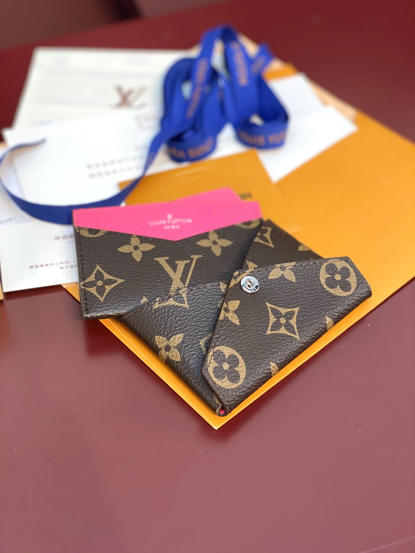 Neat Louis Vuitton Wallets Purse 56197