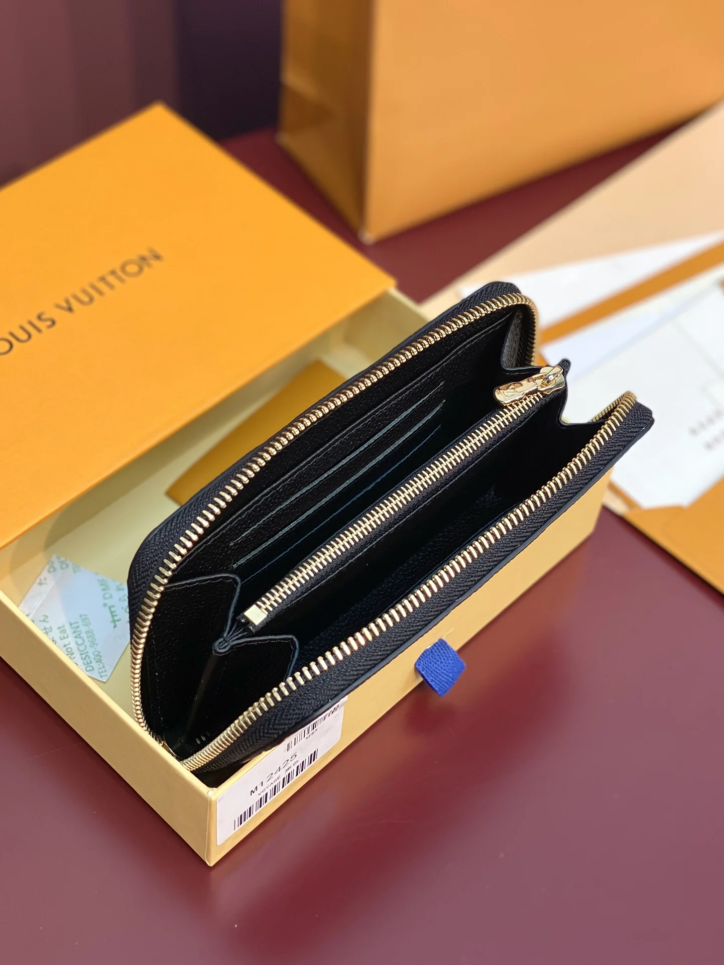 OdorResistant Louis Vuitton Wallets Purse 56226