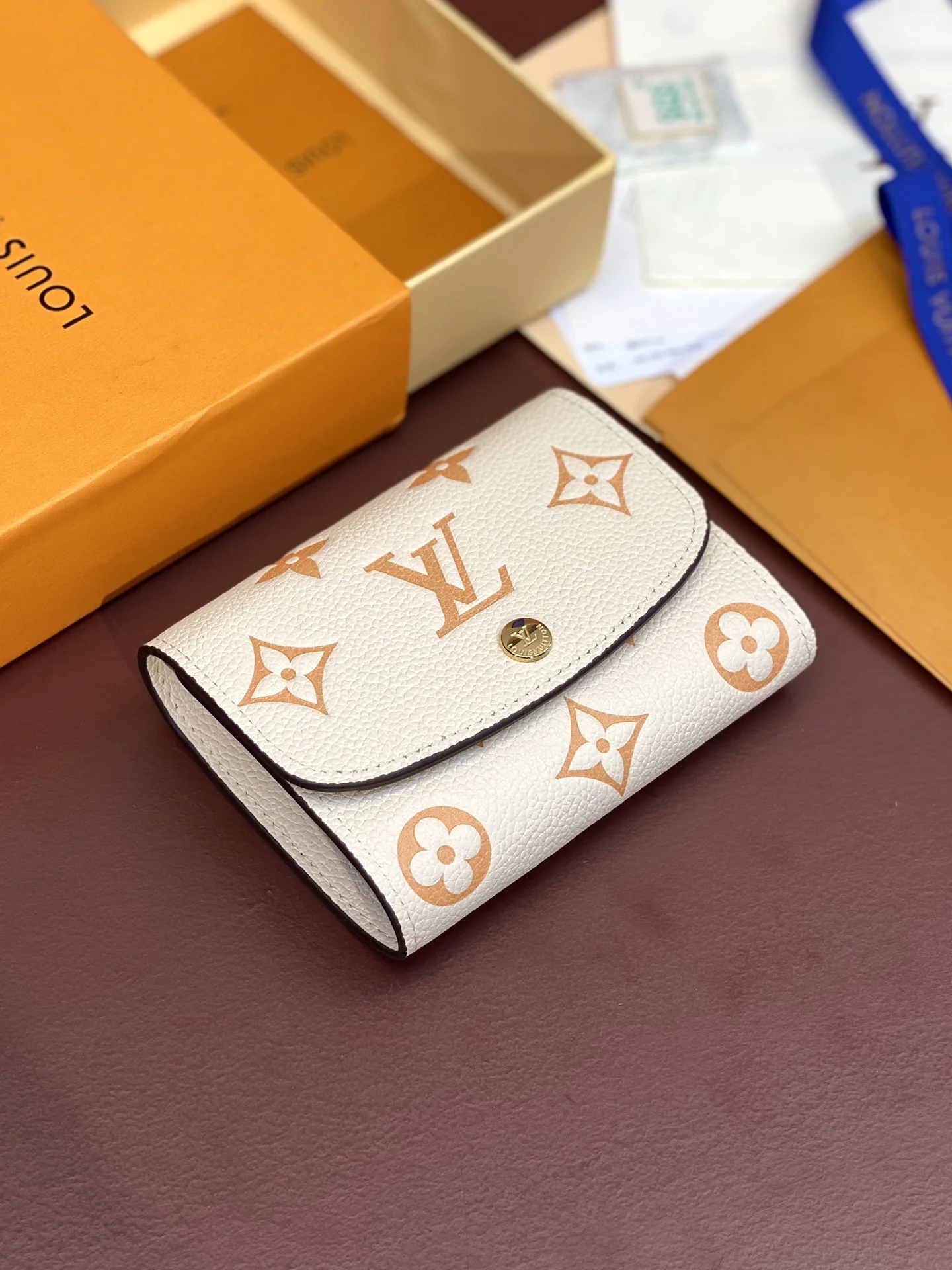 Louis Vuitton Wallets Purse Attractive 56173