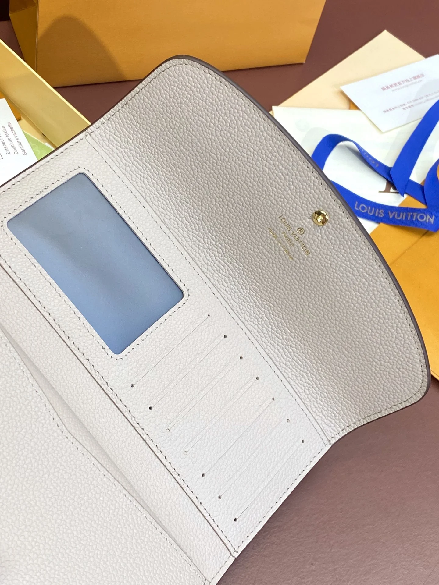 Louis Vuitton Wallets Purse Effortless 56171