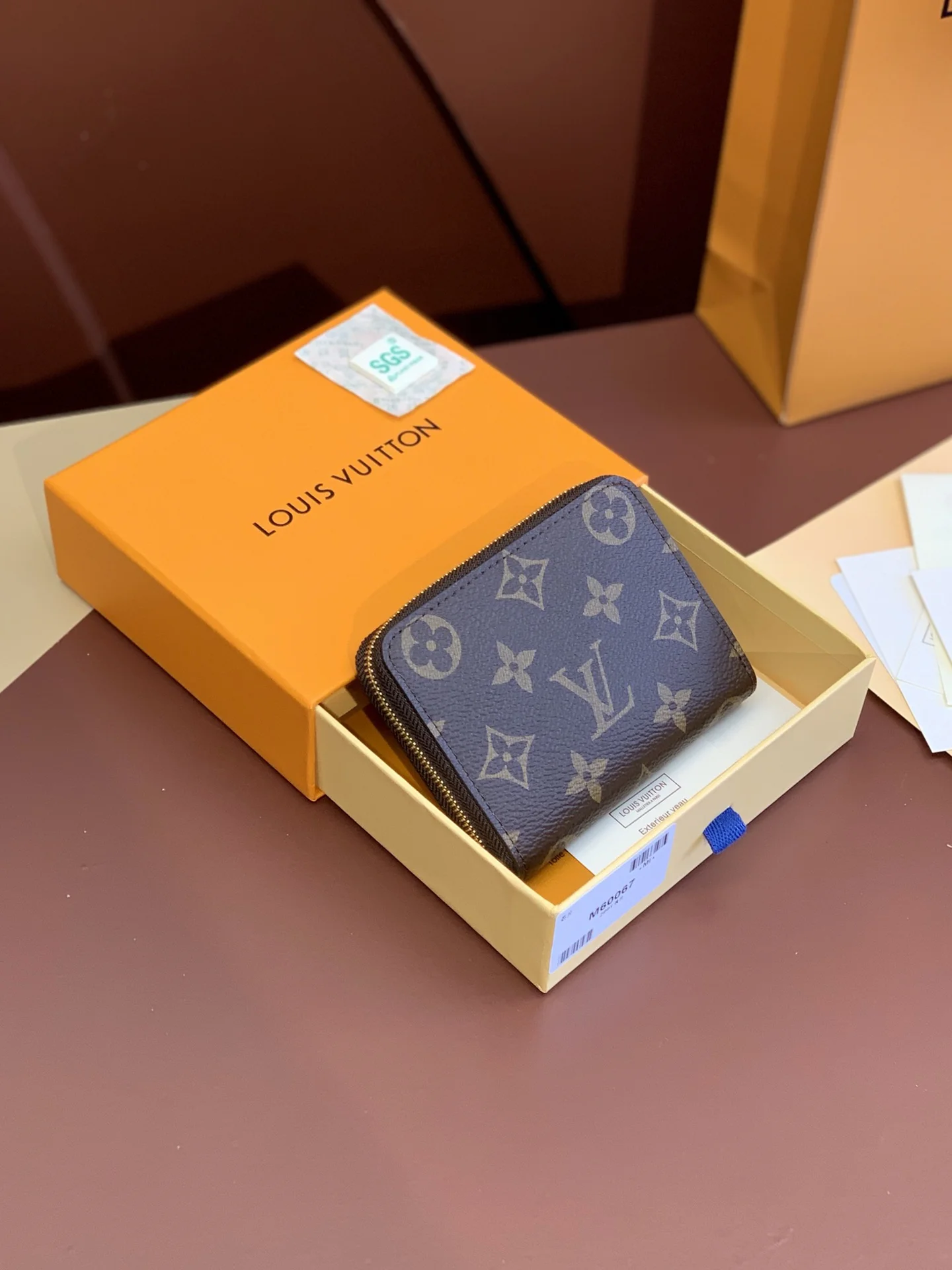 EasyMatch Louis Vuitton Wallets Purse 37621