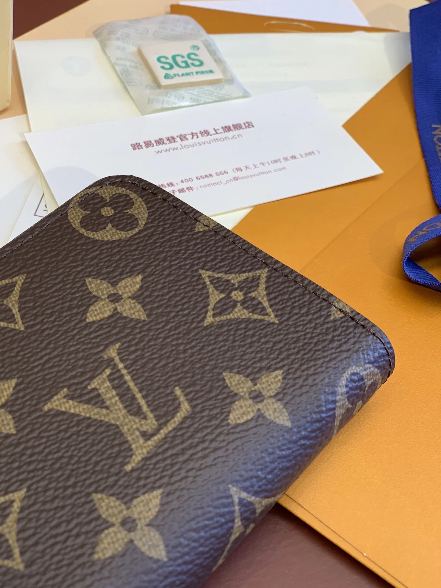 EasyMatch Louis Vuitton Wallets Purse 37621