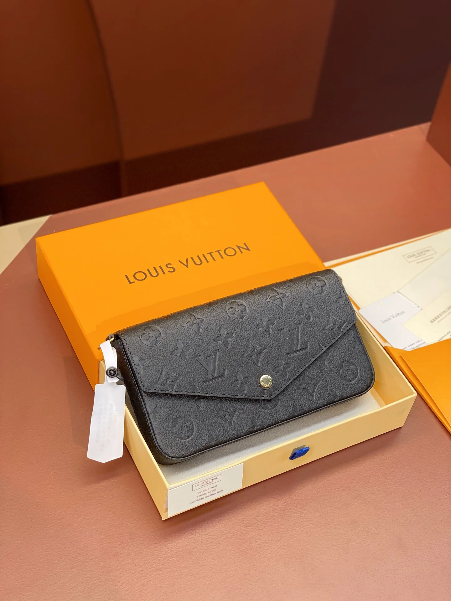 Chic Louis Vuitton Wallets Purse 56205