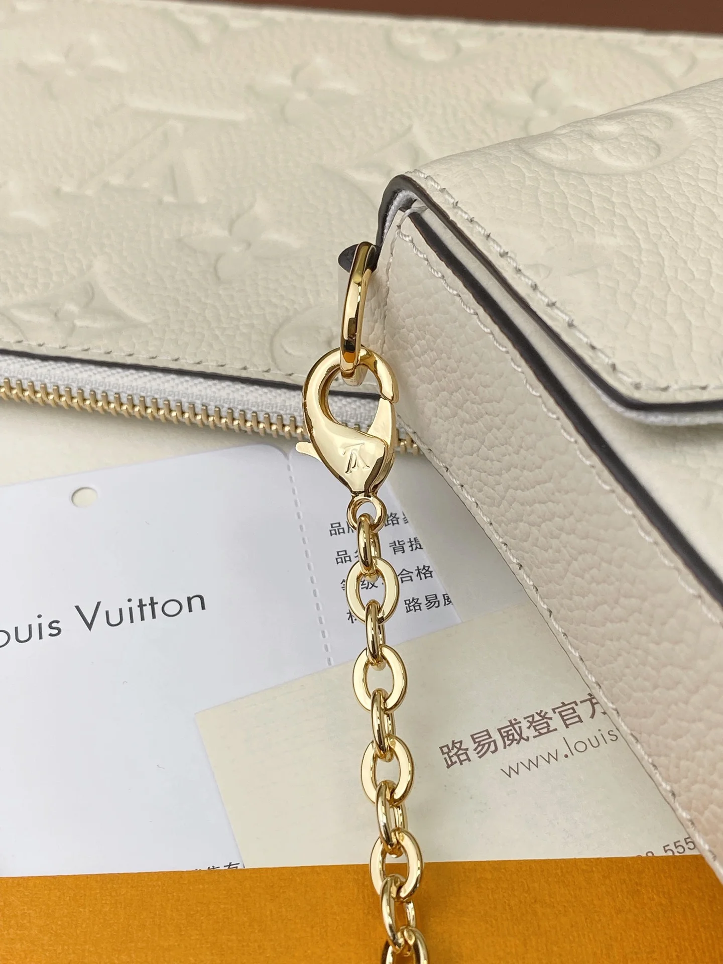 Louis Vuitton Wallets Purse Sleek 56165